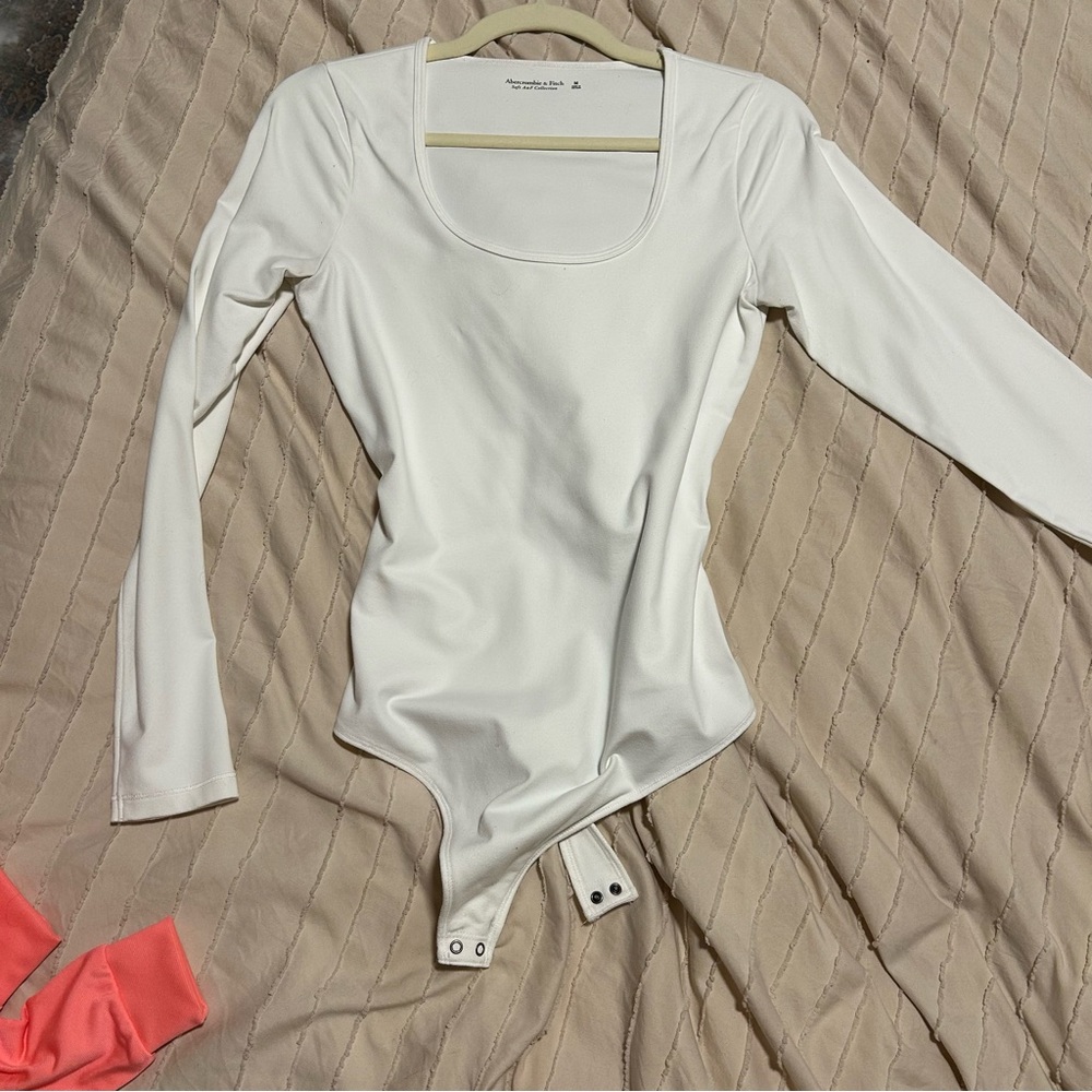A&F BODYSUIT